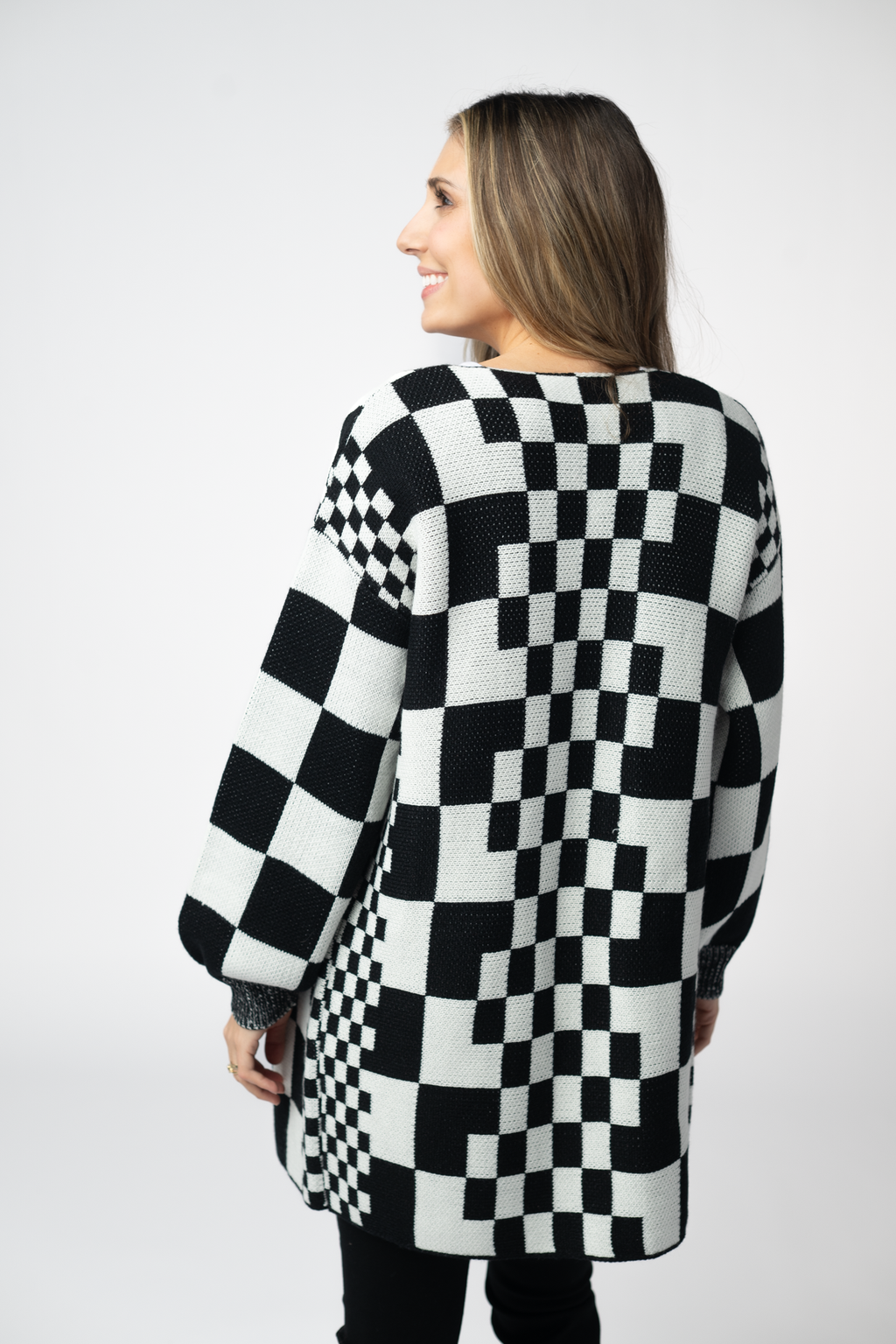 IN STOCK Long Checkered Pocket Cardigan - Black and White
