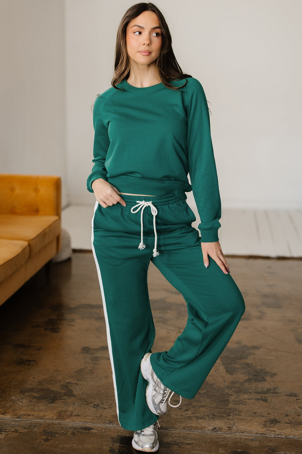 Aileen Solid Color Pullover Top