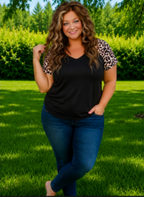 Leopard Kiss Tee