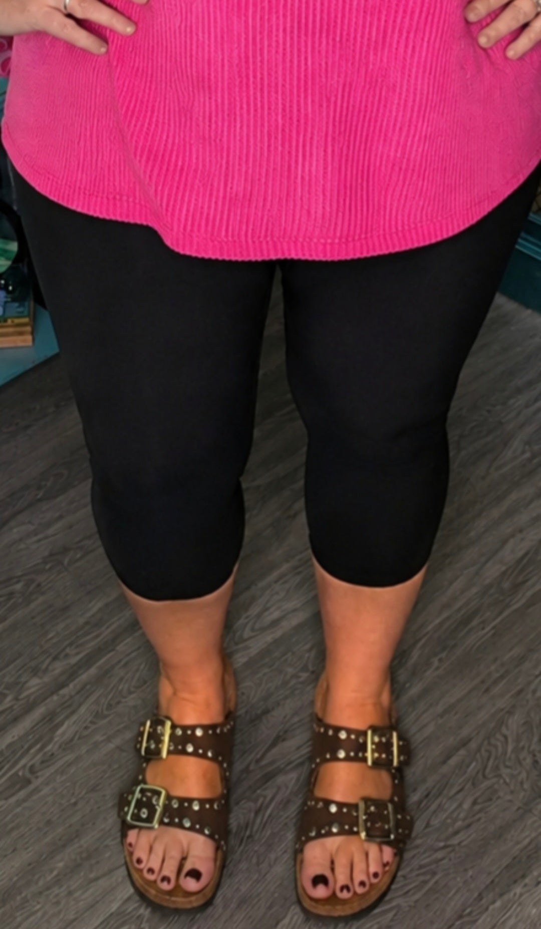 On the Run- Capri Leggings